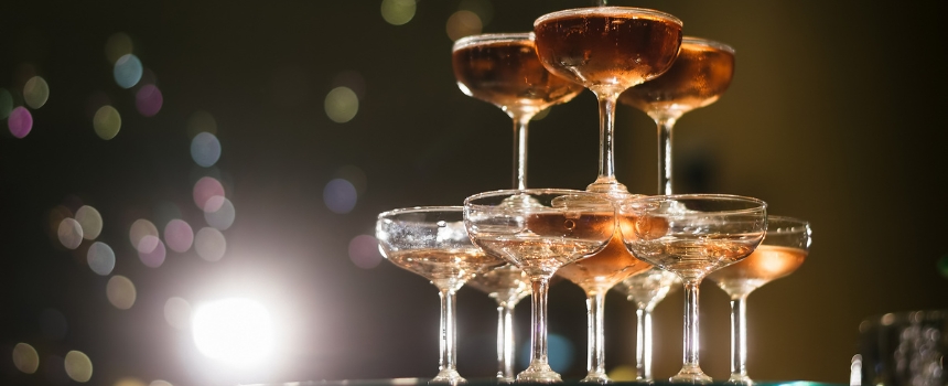 how to make champagne tower