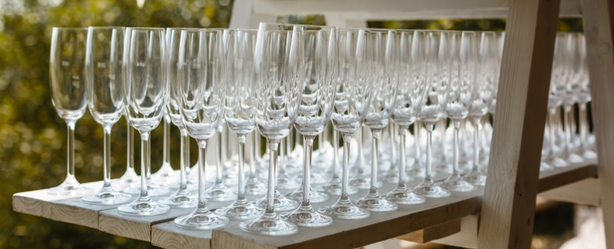 total number of glasses